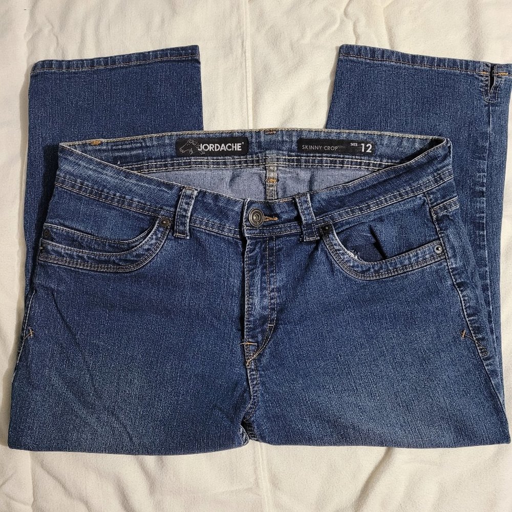 Jordache skinny crop jeans in a size 12
